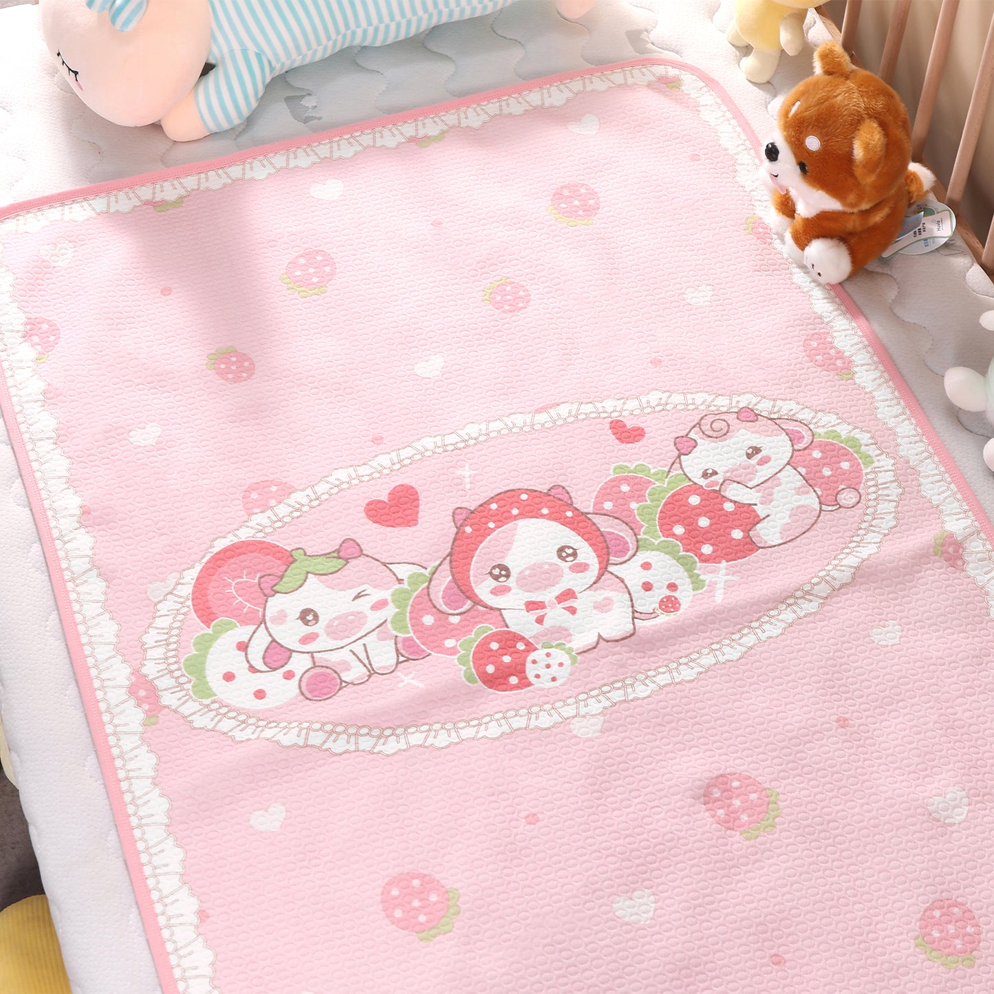 Landofgenie Adult Diaper Changing Pad 30 x 45.5inches- Strawberry Cow